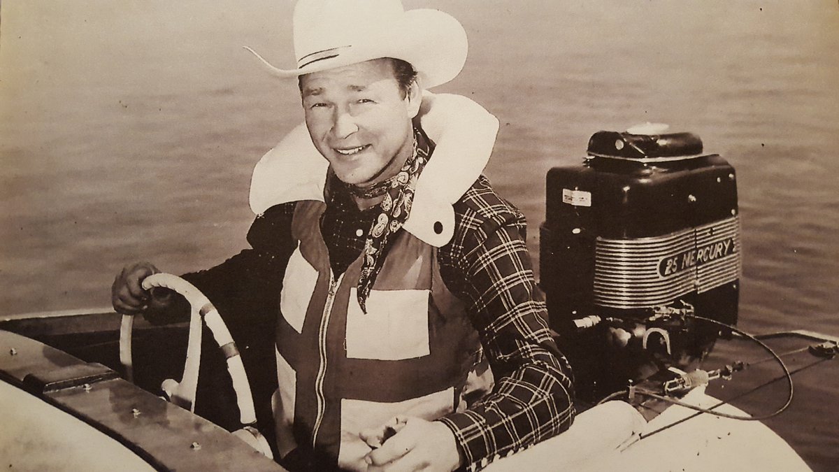Photo of the Week: Legendary Actor, Roy Rogers, getting behind the wheel of a DU