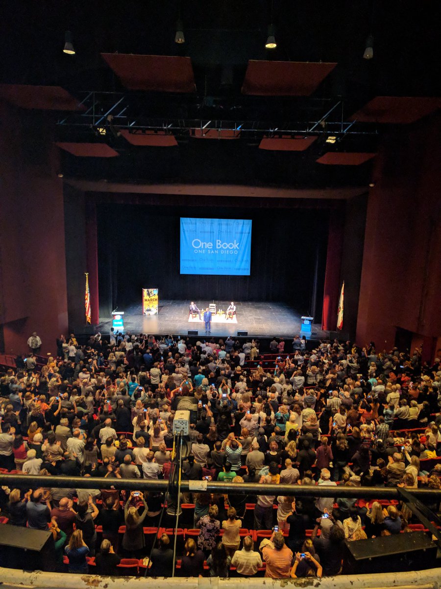 AmyCat64's tweet image. At #onebookonesandiego with @repjohnlewis listening to stories told his graphic novel #March