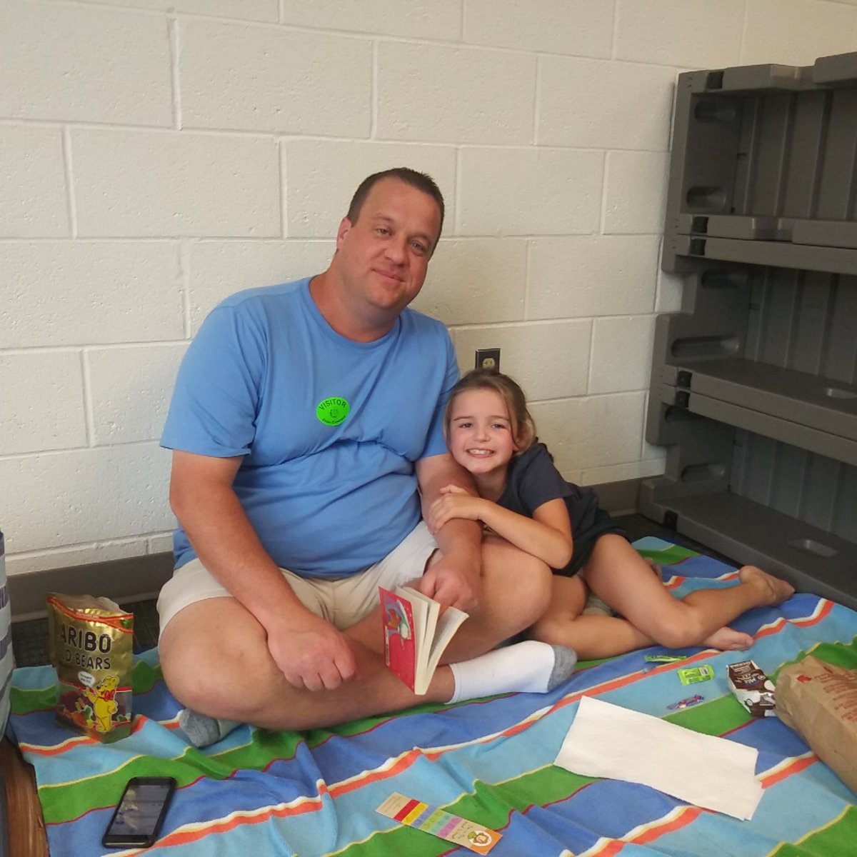 GitlerJack's tweet image. The parents came to Mrs. Corey&apos;s room at #bcbrownrocks ! @ByronCenterPS