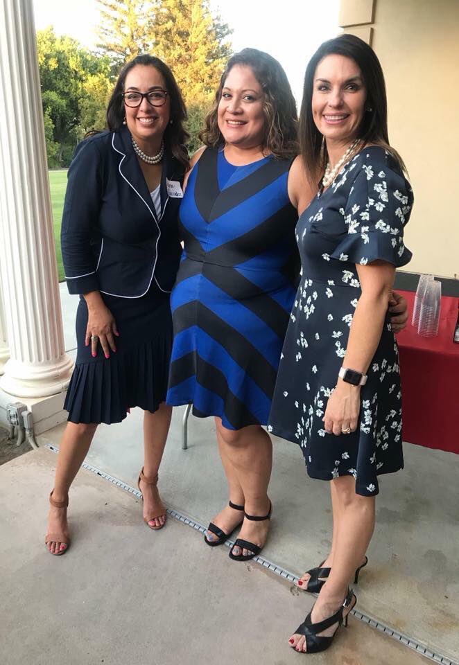 laurag_gonzalez's tweet photo. #CALSAFamila is in the “Doghouse” at Fresno State! #CVCALSA is waiting for our colleagues to become members. Join here: https://t.co/pLQix90KUm fellow #Advocates working together can be unstoppable! https://t.co/NLqDIA3hkx