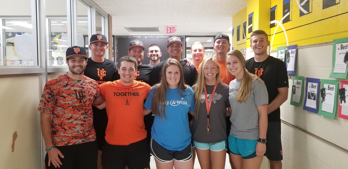 msstillingsfcs's tweet image. And here we go 3rd year of Project SAM! They are an amazing representation of the University, their teams, &amp;amp; themselves. They are impacting &amp;amp; changing lives of our students but I also see the impact they are creating for themselves as the mentor. #projectSAM #TrojanTrue #BeBIG