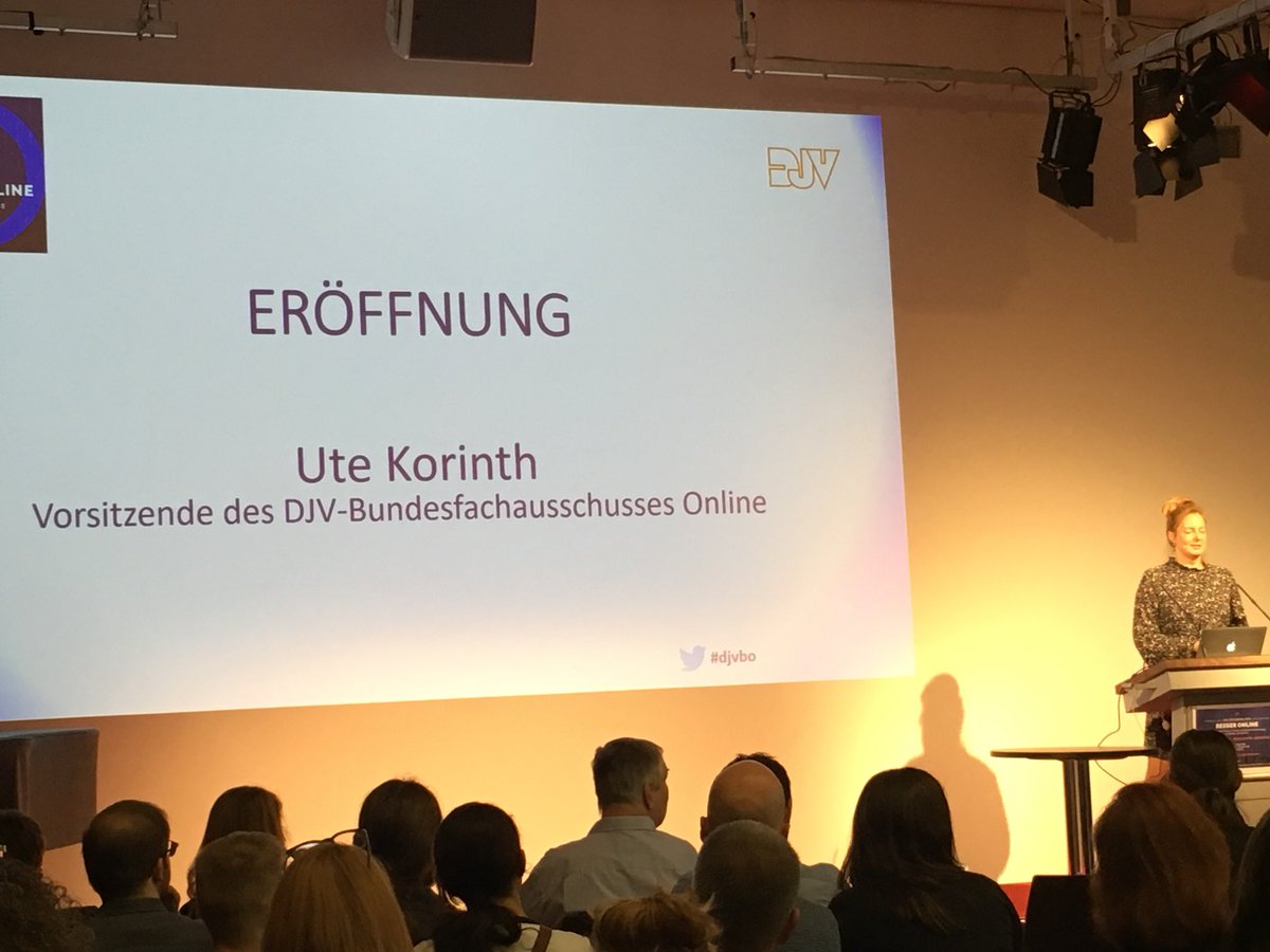 TrommelTweets's tweet photo. In Leipzig öffnet @ruhrpottagentin Ute Korinth besser-online #djvbo während in NL gesprochen wird über Auslandjournalismus auf #festivalvandejournalistiek @nvj @internetnvj https://t.co/rIYlgT6NNt