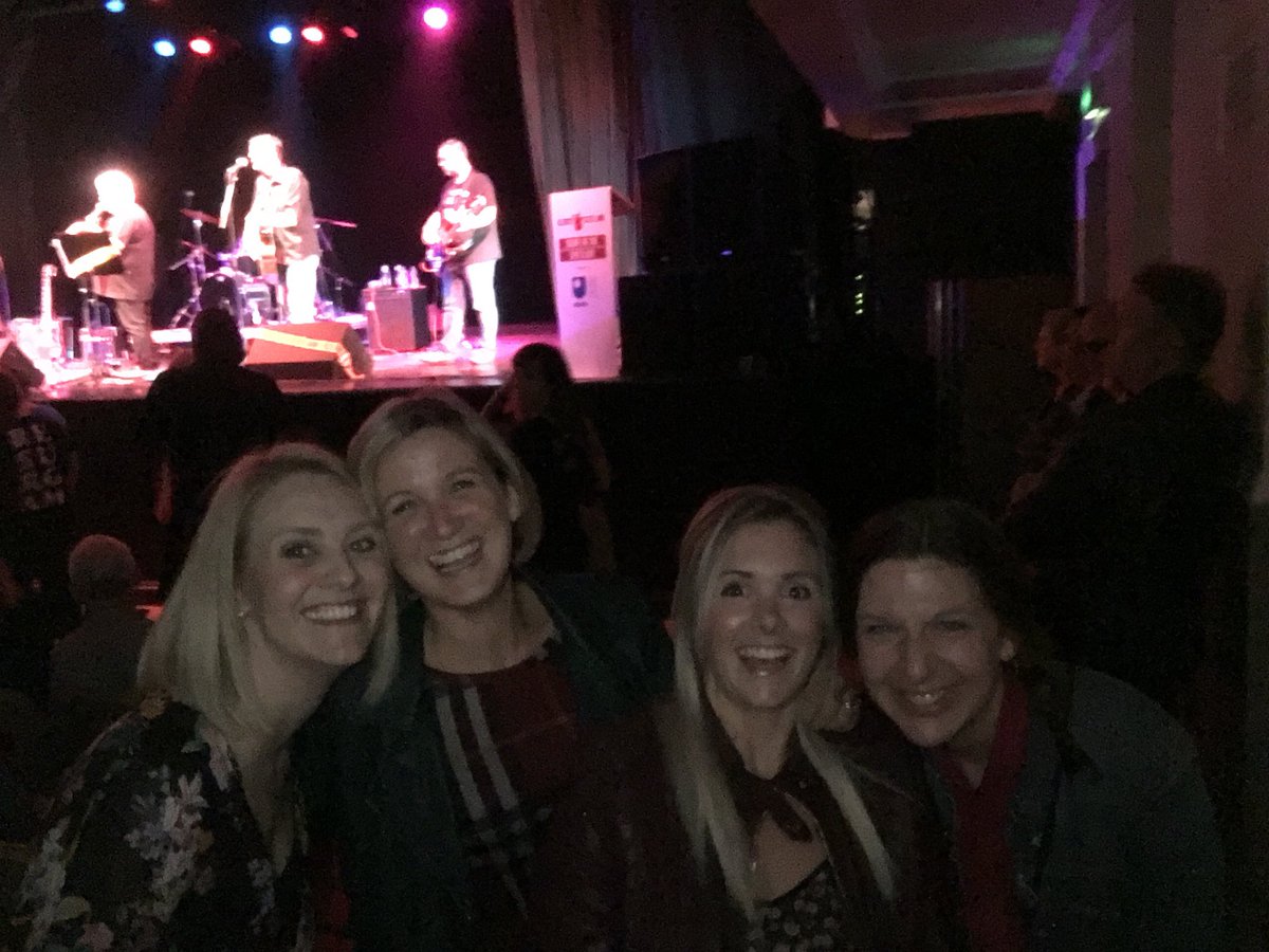 Kelly_Moonlight's tweet photo. @funlovinwriters @ErinGerrard1  @Disnae_Doodle @SharontoF 🙌🏻🖤🏴󠁧󠁢󠁳󠁣󠁴󠁿🔪 https://t.co/ocLETe5XOM