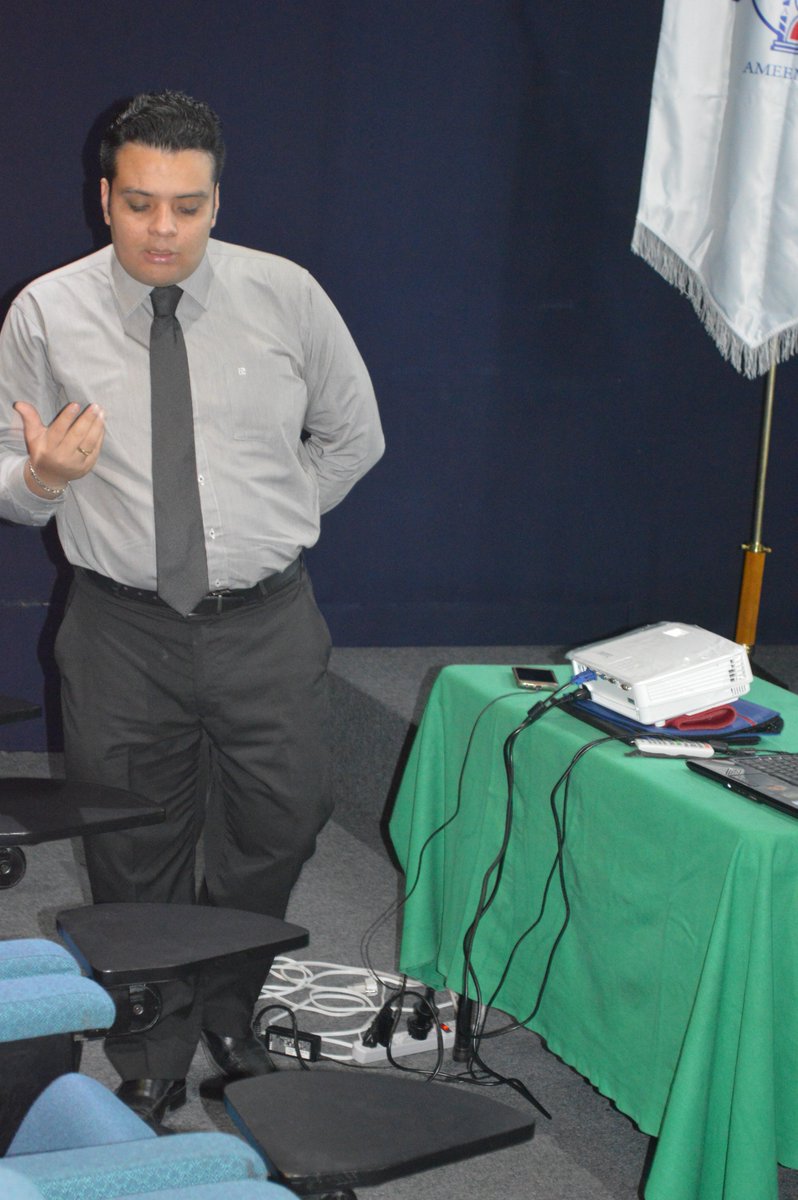 ameemcti's tweet photo. Inicia Diplomado de Soporte Ventilatorio en Áreas Críticas, que organiza la AMEEMCTI, que preside DR. A.D. Oscar Cabrera Avendaño, con sede en el Hotel Real del Sur, en la Ciudad de México. https://t.co/FDorLoBNvR