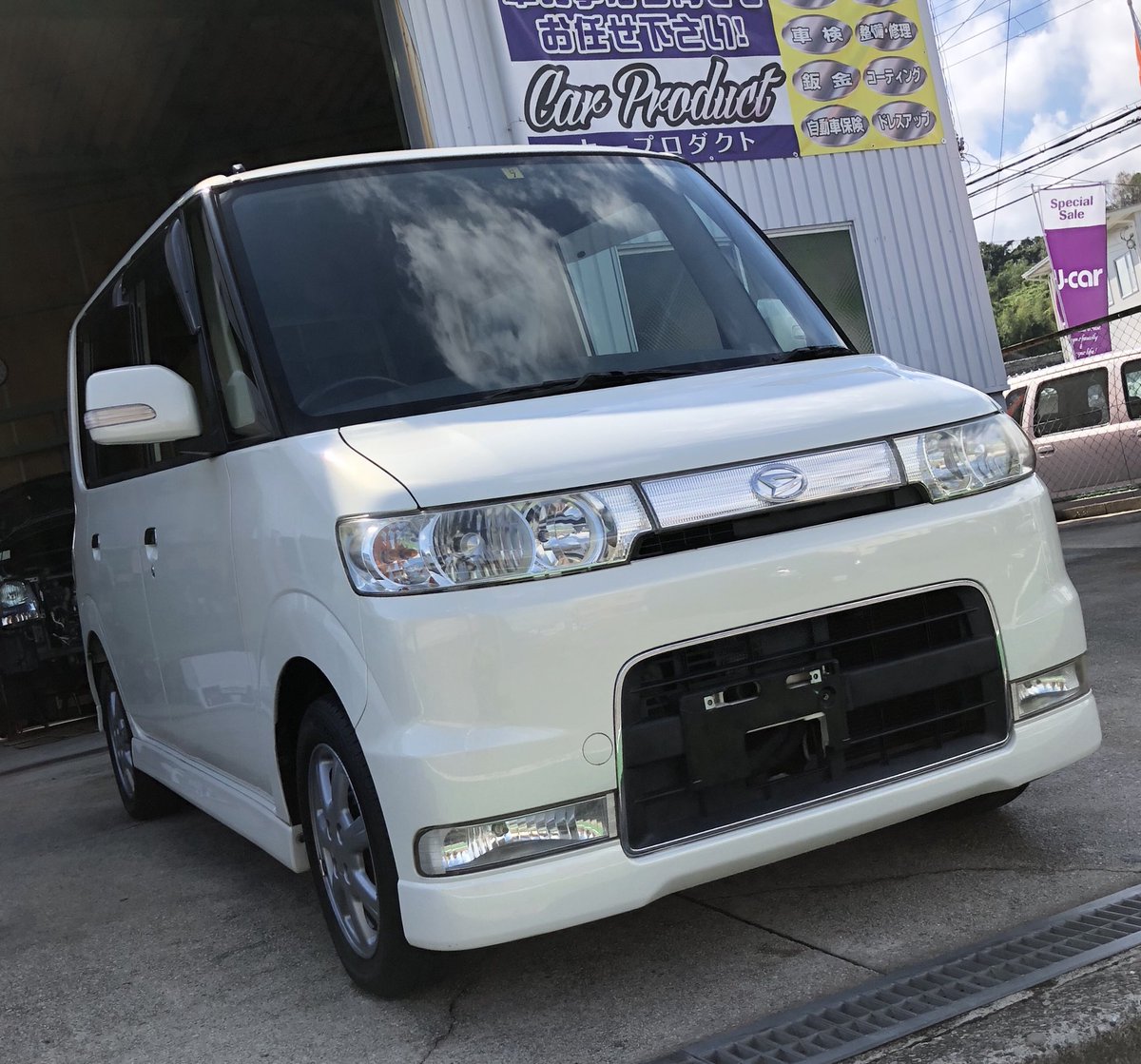 Carproduct Staff ダイハツ タントカスタム L350s 入荷しました 人気のパール km 内外装キレイなカスタムxです まだまだ人気ですね お問い合わせお待ちしております ダイハツ タントカスタム L350s 軽四 大阪狭山市 中古車 格安