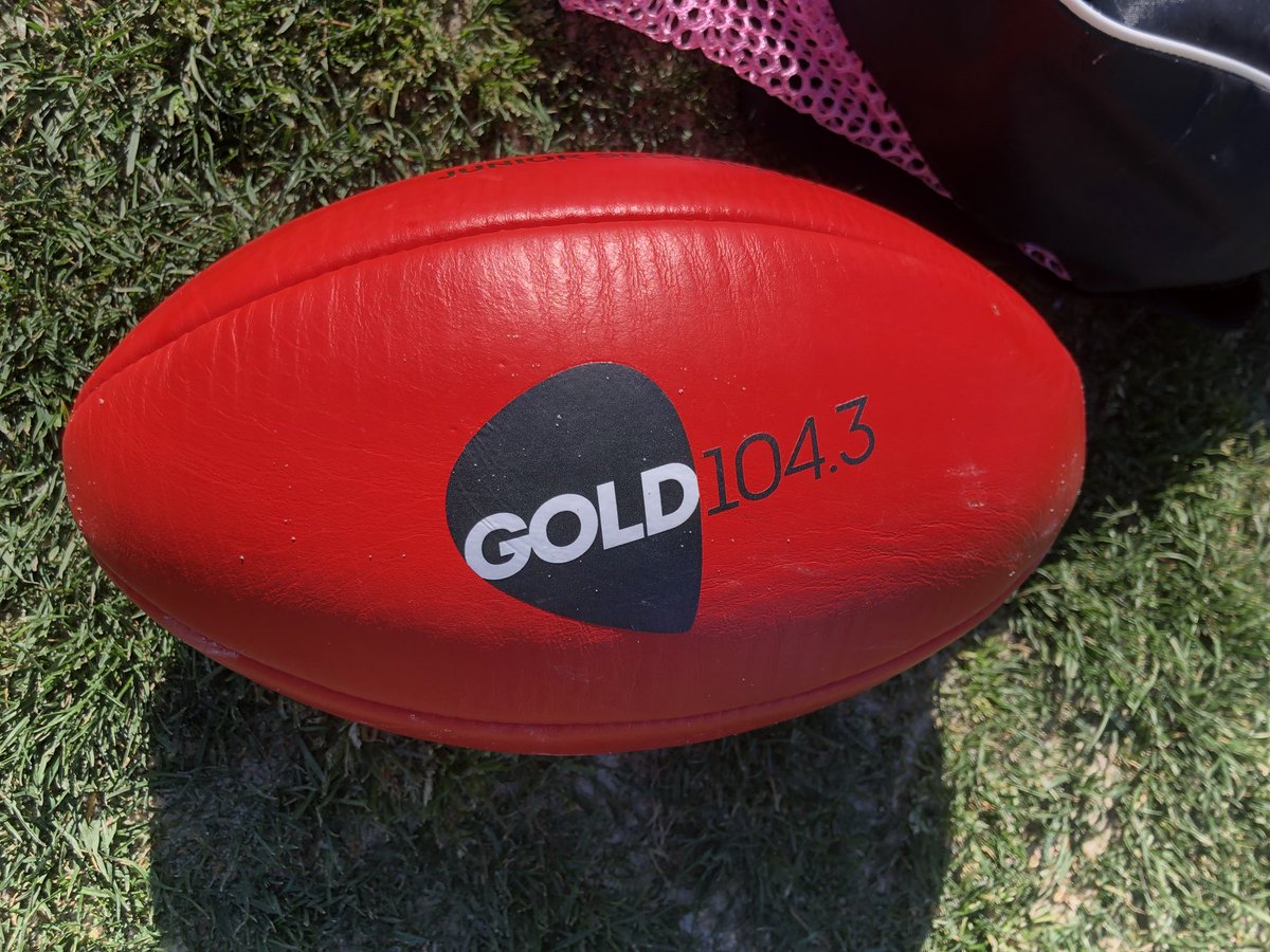 suecarter's tweet image. #christiansGRANfinal @gold1043 👍👏⭐️😎😂🌞🏉 #melbourneradio