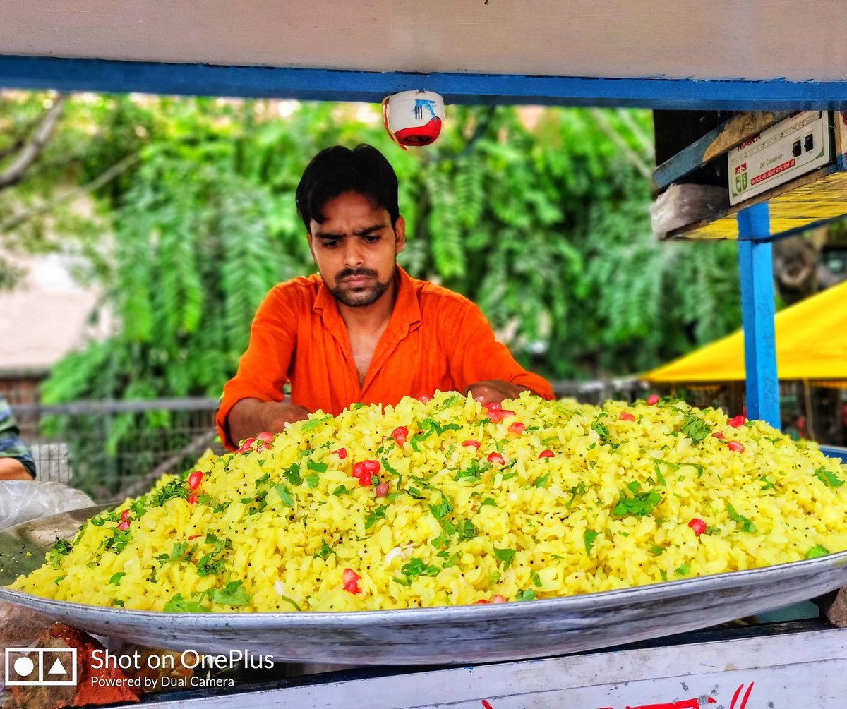 BuzzingFork's tweet photo. On a rainy day, Poha is always a good thought #buzzingfork 
.
#buzzing #breakfast #breakfastbowl #poha #healthy #healthyfood #eathealthy #lifestyleblogger #lifestyle #foodphotography #photooftheday #tflers #indianfood #delhi #delhigram #delhifood #delhifoodblogger #noida https://t.co/IKT0HhjS8S