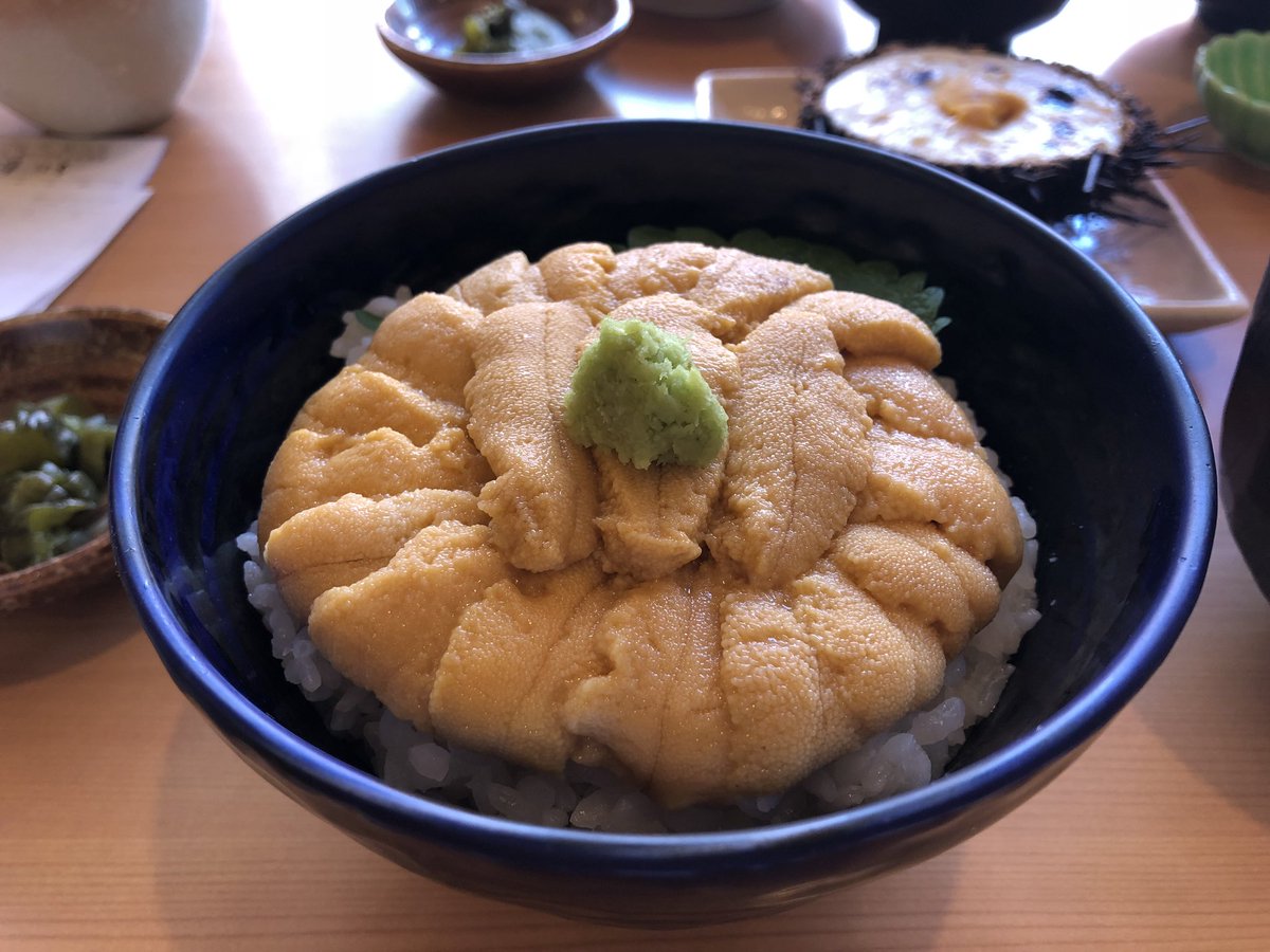 OckR_'s tweet photo. 函館旅行・食編😋どこに行っても人が少なくてびっくりしたけど、みんな優しいし、美味しいし、行ってよかった🤲💖今回は食メインにしたかったから思う存分贅沢しました満足です！！！ https://t.co/twUn7SfLRG