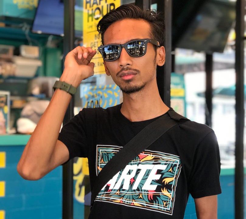 hotfm976's tweet photo. Terus hangatkan hari korang semua bersama Shahir dengan sampaikan ucapan di 0377108822 , whatsapp 0173028822 atau komen je dekat sini 
#HelloHot https://t.co/5gGZJBoMFI