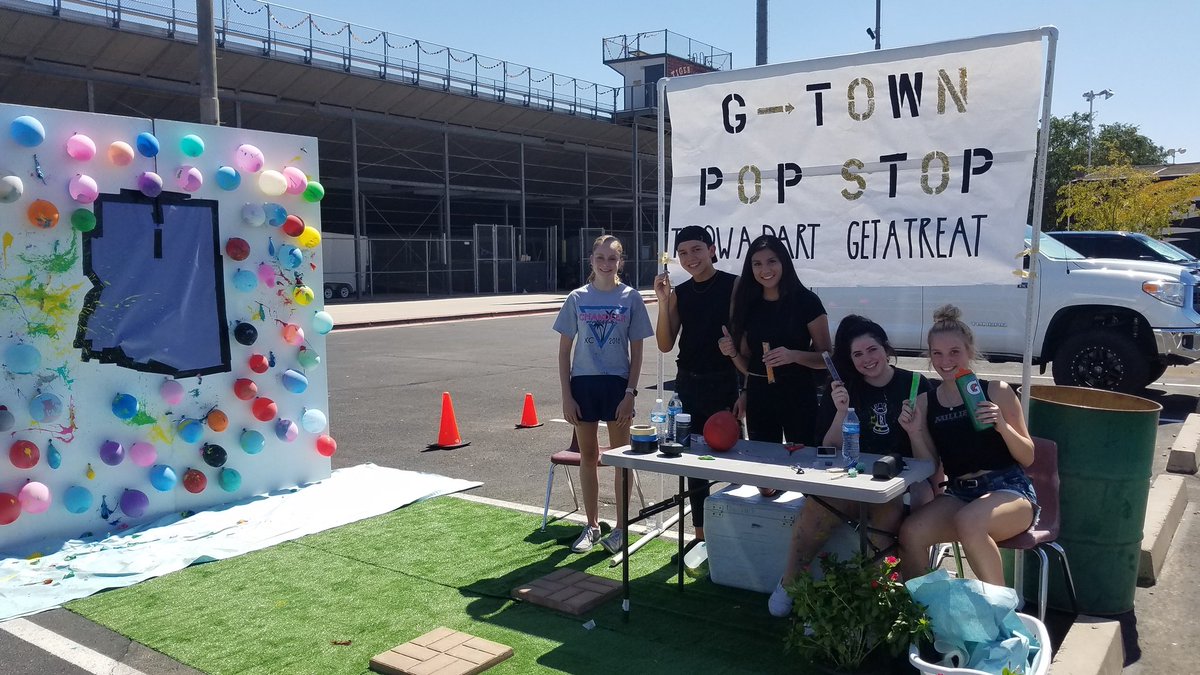 GilbertHSDesign's tweet image. My Interior Design II students entered and won the 2018 AZASLA PARKIN[ing] Day Competition for the high school level. We are proud to share our submission the "G-TOWN POP STOP"!

#ASLAPD18 #GTownPopStop #GilbertGoldenHour