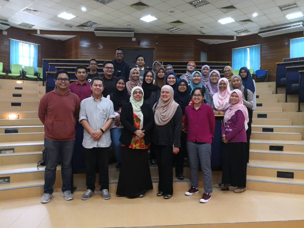 SMKPPIM's tweet photo. Meriah fakulti kita pada hari ini dengan beberapa program yang dilaksanakan:
1. Amanat Dekan Kepada Pelajar Kelas Actuarial Professional Paper (11 - 18 Oktober 2018)
2. AGM & Family Day BizComp Society
#FSKMExcellence #FSKMOhsem #RiseAsOne #GegarIlmuan #GegarFSKM https://t.co/CLG29NRy3d
