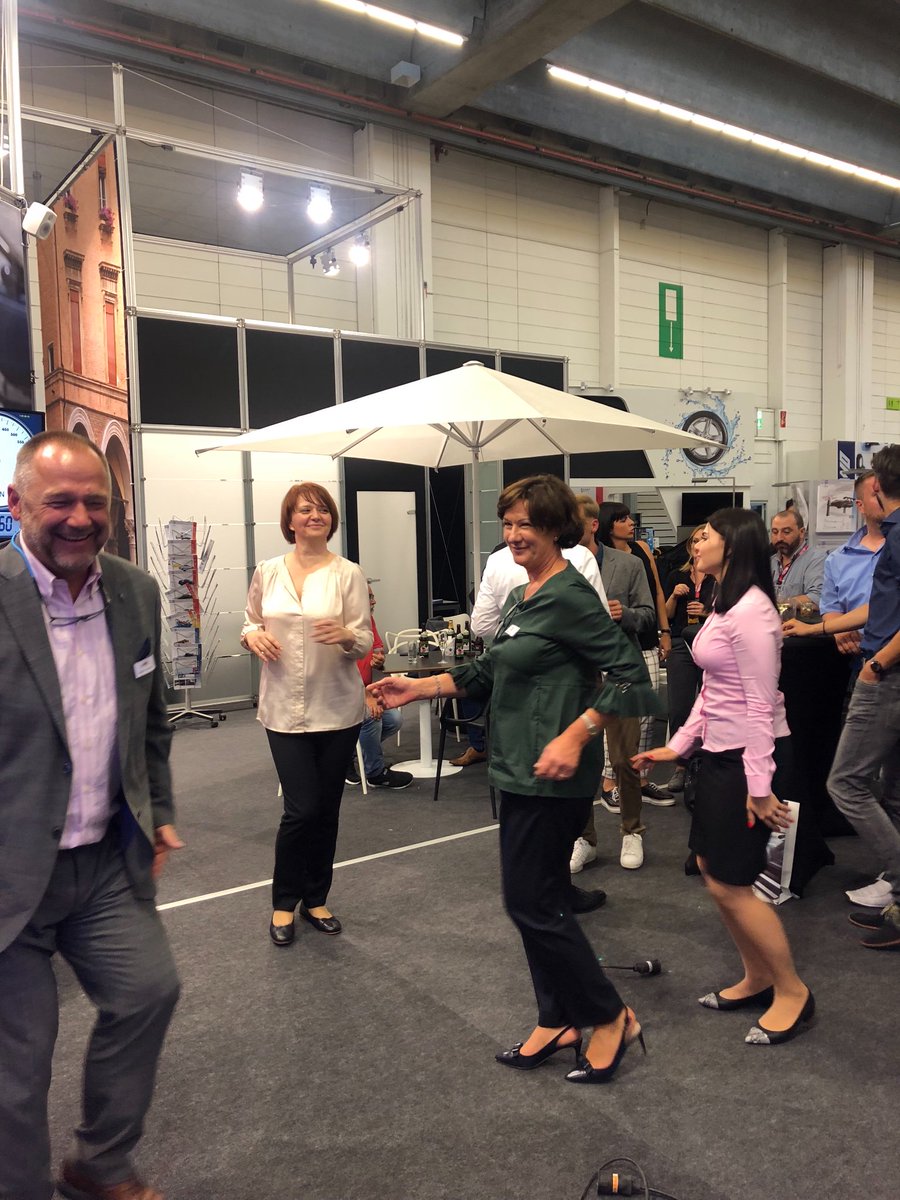 LtdPns's tweet image. Ravaglioli 60th Birthday party in Frankfurt #ravaglioli #pnsgarageinstallations