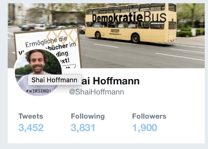 ShaiHoffmann's tweet photo. Danke für 1.900 Follower, die mit mir auf die Reise gehen. Zum Beispiel im #BusderBegegnungen, #IntegrationsBus, #DemokratieBus oder den #KarmaClassics. 1.900 Mal Danke <3 #Follower https://t.co/el8TjR0RAx