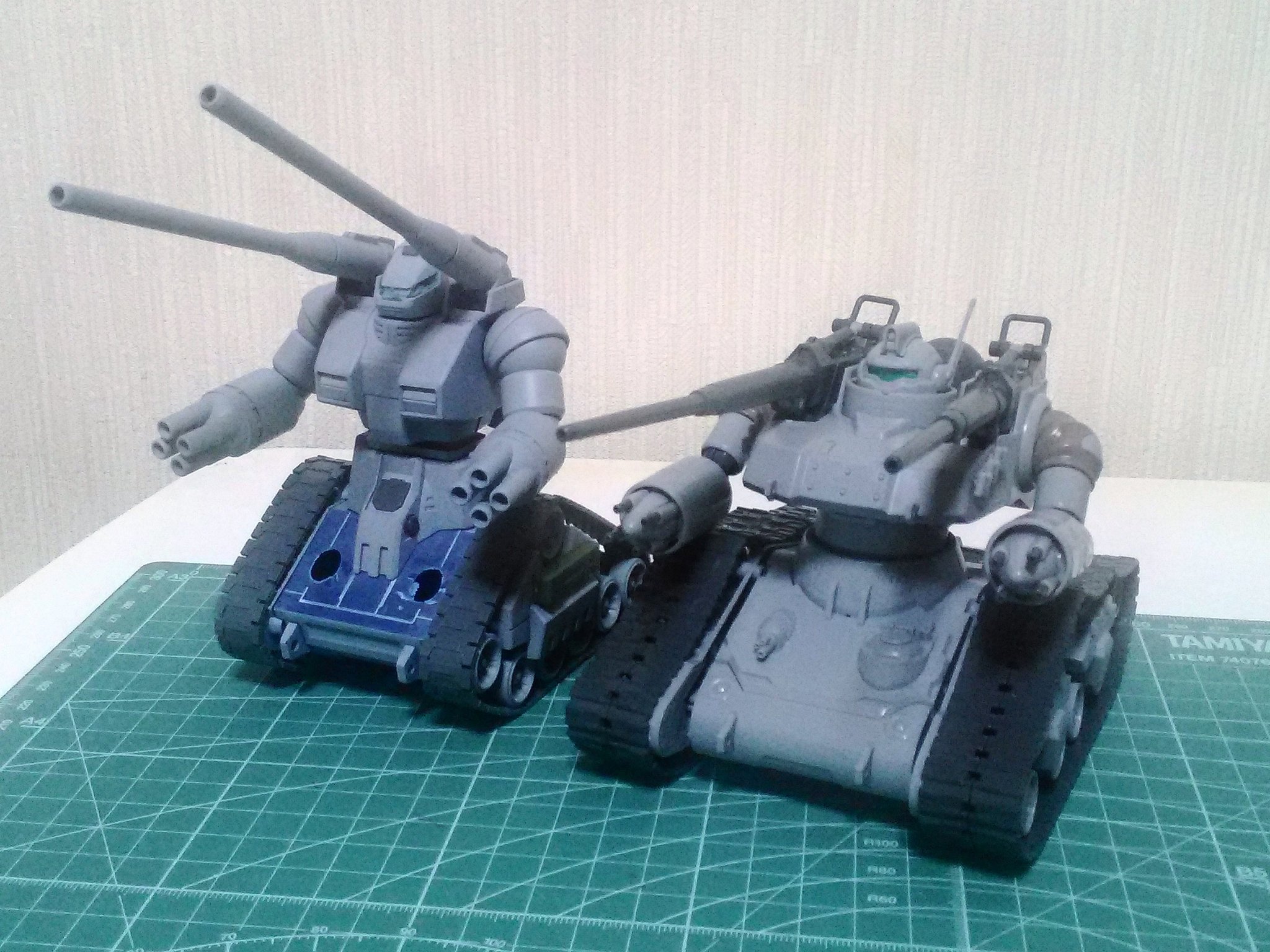 せい Na Twitteru ガンタンク初期型パチ組み 思ったよりでかいな ガンタンク ガンダム ガンプラ プラモデル ガンタンク初期型 ガンダムオリジン