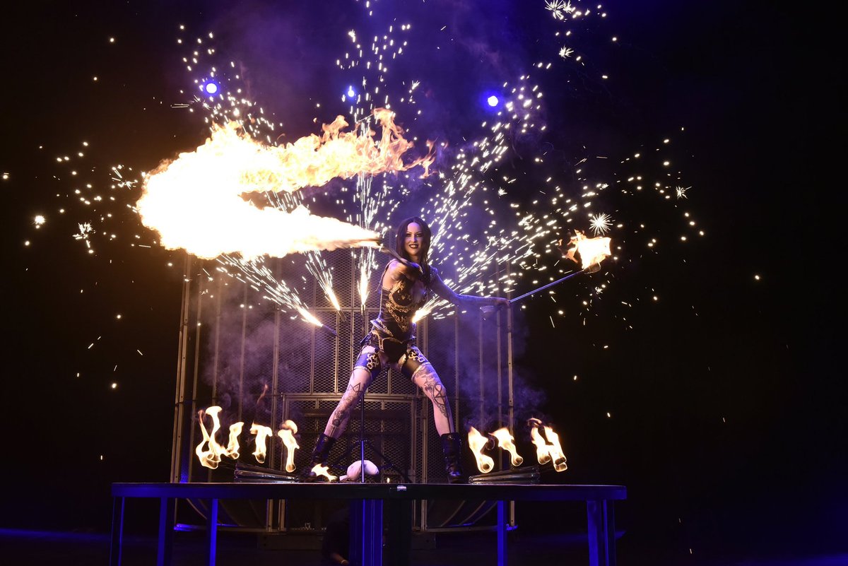 collettdawson's tweet photo. Only three shows left of the death defying #CirqueInfernalSA!
Today at 15h00 and 20h00 and tomorrow at 15h00 at @joburgtheatre! Don't miss it! These acts need to be seen to be believed! https://t.co/No2SBhL3Gm
