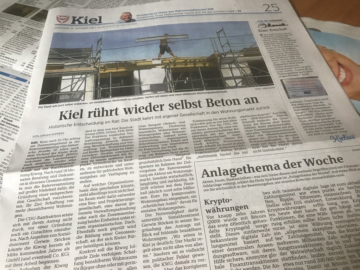 Starkes Thema in @kn_online . Bezahlbarer Wohnraum für Menschen mit kleinem Einkommen in der City ist für eine homogene Stadtentwicklung  wichtig und mit Renditeerwartungen von Anlegern nicht vereinbar. @stadt_kiel #Kiel braucht #Sozialwohnungen