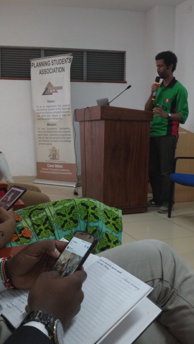 corenexuske's tweet photo. Our keynote speaker @ConstantCap
challenging us to actively participate as Young Achievers in building our spaces.
#YoungAchievers
#YACompetition https://t.co/sn9BJjDFoC