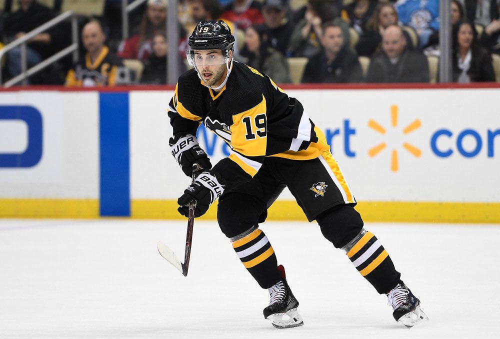 Happy birthday Derick Brassard!         
