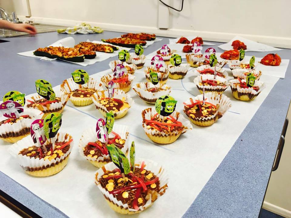 Quick update: after a week on sale, our #Halloween workshops are filling up FAST! #Harrogate is half full and <a href="/Gatewaysschool/">Gateways School</a> #Leeds has just 5 spaces remaining 😱 Wanting to get your October #HalfTerm activities sorted? Get yourself booked in here! > bit.ly/2apYfcA