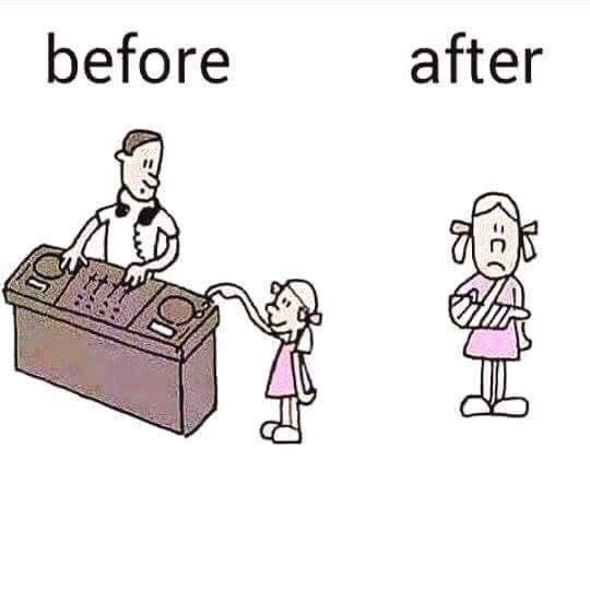 pretadanser's tweet photo. Careful 😂😂😂 #music #dance #techno #technomusic #tech #house #housemusic #techhouse #deephouse #techhousemusic #vinyl #records #tunes #dj #producer #remix #goodvibes #goodvibesonly #party #ibiza #djlife #pretadanser #musicismylife #djproblem #djing #djbooth #funny #lol https://t.co/Xz39mzZjPp