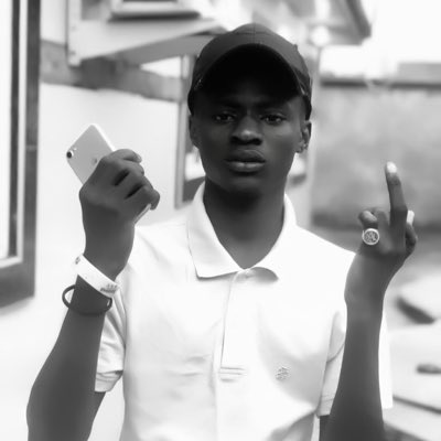 KhellyGh's tweet photo. #NewProfilePic https://t.co/zh4futwTNh