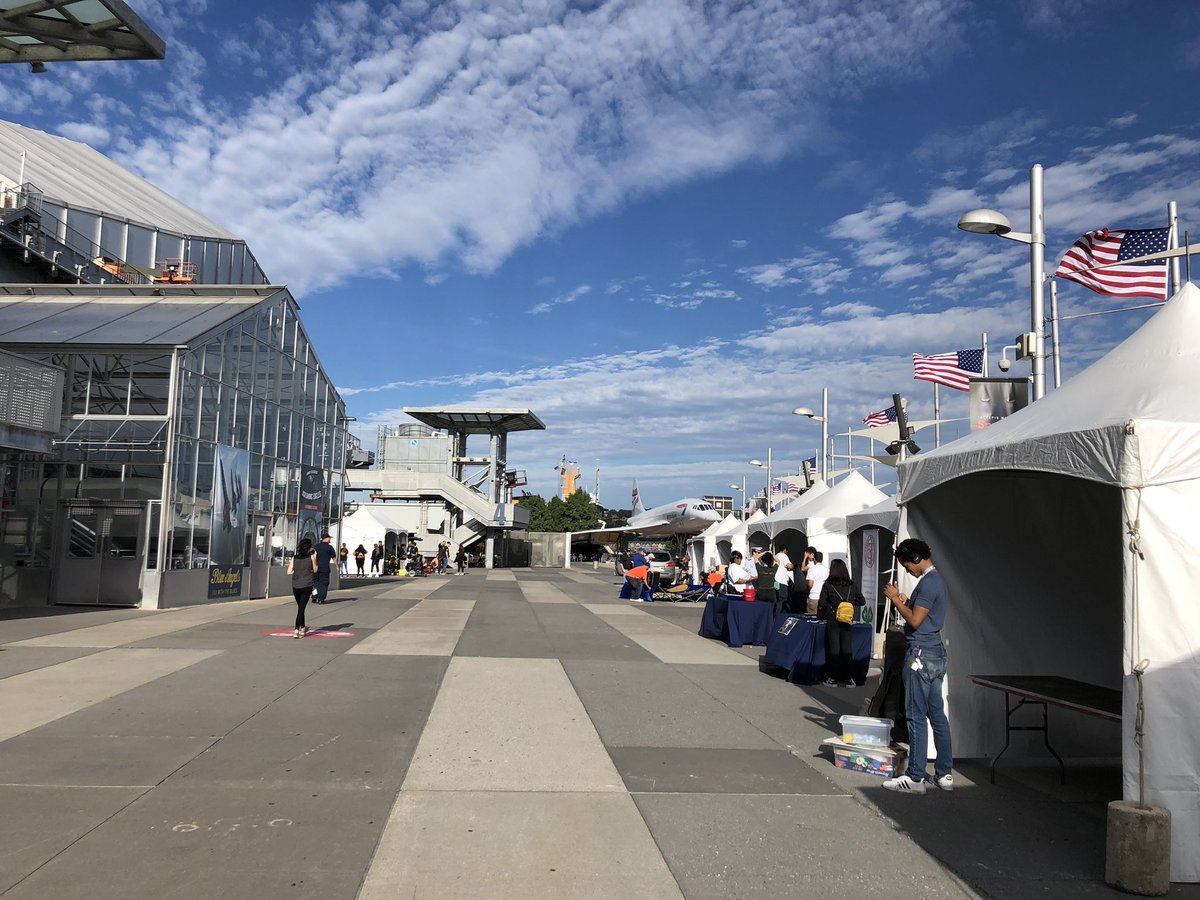 nycASCEymf's tweet photo. Setting up for the Space &amp; Science Festival. Perfect weather to kick-off Autumn 🍂 Come out and show support! Free admission to the USS Intrepid today! Tickets here: https://t.co/iJe5SeGl24 https://t.co/mu7o3uW1xg
