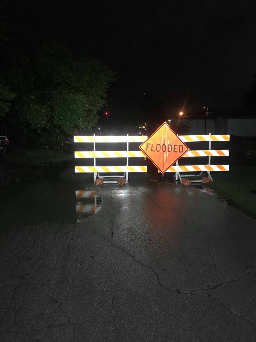 LewisvilleOEM's tweet photo. Your Lewisville Public Works team was busy last night. Malcolm and his partner were  on call out in the rain helping keep the storm drains clear, barricading flooded roads, preparing sandbags, and chopping up felled trees. Thanks guys! #dfwwx #pwert #publicworks https://t.co/aHKxq4dM3J