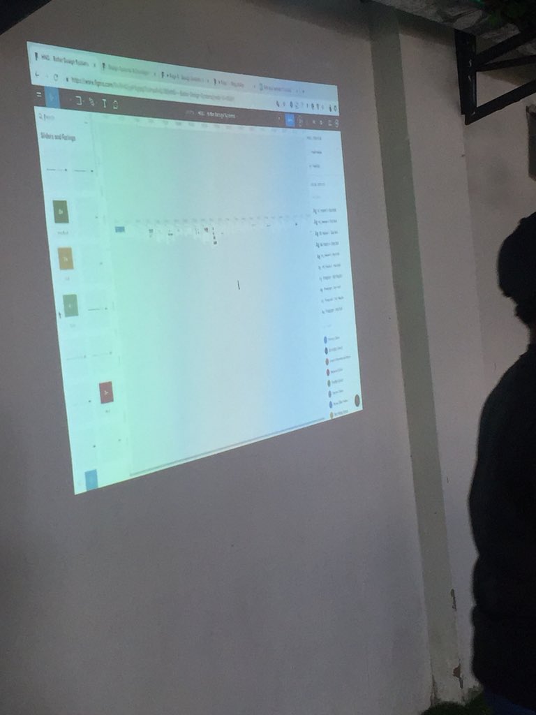 komesideso's tweet image. @figmadesign has a component system more like a design system that’s enables easy flow and handoff of icons, color pallets , typography and other attributes between designers and developers ~ @namnsoukpanah @figma_africa @forLoopAbuja #designingfordevelopers #FigmaCommunityNG