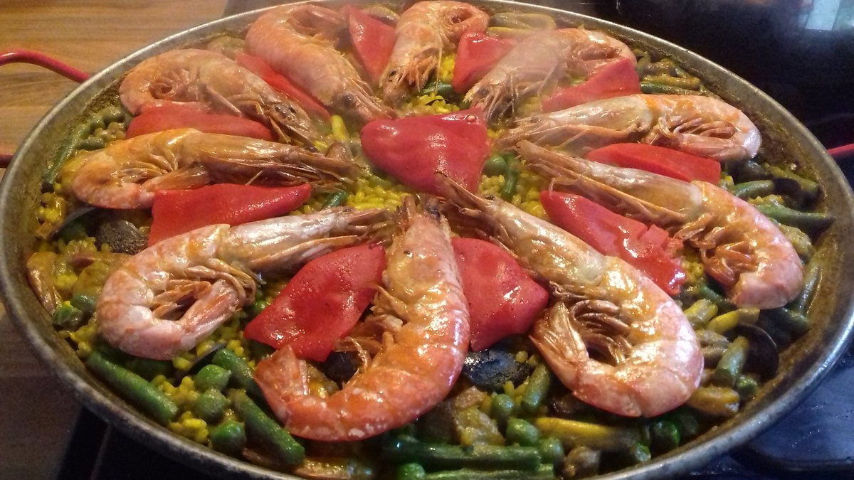 spanishbuffet's tweet photo. https://t.co/HeXjcZTE7L