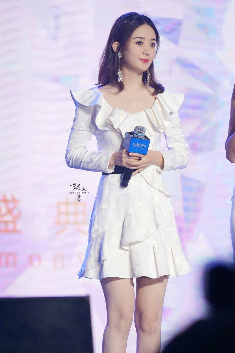 zhaoliyingphl's tweet photo. 180920 #ZhaoLiYing @ Danz Group 20th Anniversary Ceremony #Wetcode #赵丽颖 #Zanilia #조려영 #จ้าวลี่อิง #trieuledinh 30
Cr: Lost Firefly https://t.co/k92bbeuf4L