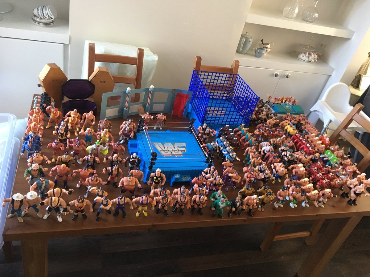 WrestleFig90s tweet picture