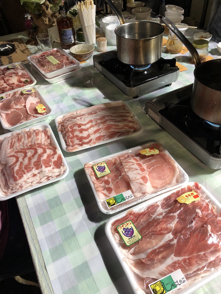 KNATON15's tweet photo. 二次会はワイン豚の試食会です！
#K_NATION
#ワイン豚 https://t.co/ndXwUA9IqE