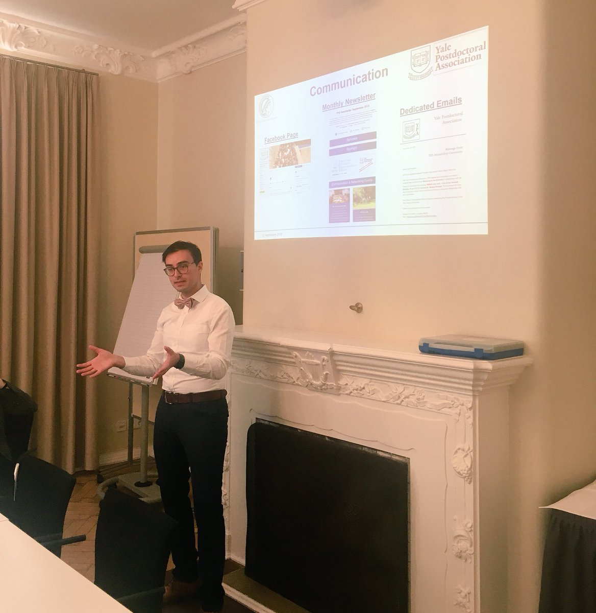 MaxPlanckAlumni's tweet image. Exclusive @MaxPlanckAlumni workshop with @YalePostdocs Drago Milovanovic talking about #digitalized #communitybuilding at #mpsaecr