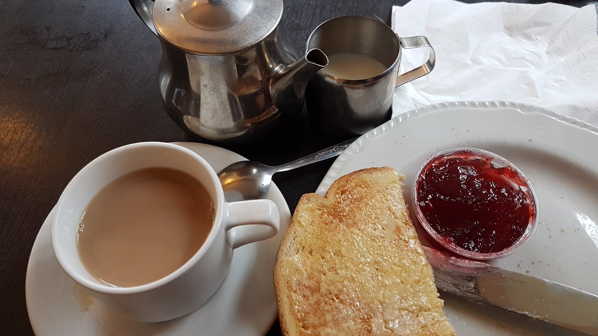 Starting my morning #countryhousestyle with tea and toast @CockingtonC what happens if I ring that bell?!