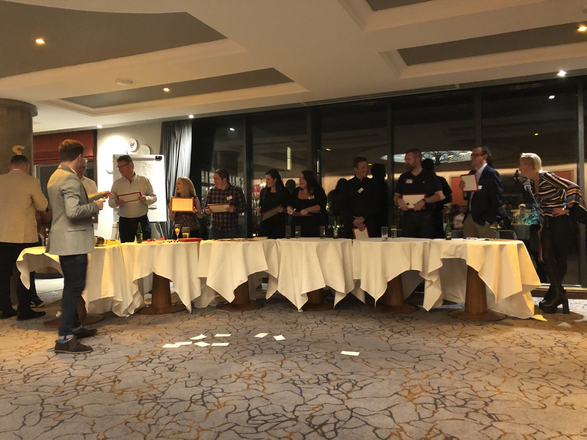 whateverttweets's tweet photo. (--,): and it's time for The Weakest Link! 🤓🤔😜 cheering out our PD! #GTFAAS #AwayDay #TBT #5YearsOfFAAS #TheWeakestLink #GoodLuck #MayTheStrongestLinkWin #BestGameShowHostsOutThere #IanJ #PeterF #FAASTastic #FAASbulous https://t.co/5tJFb3N99y