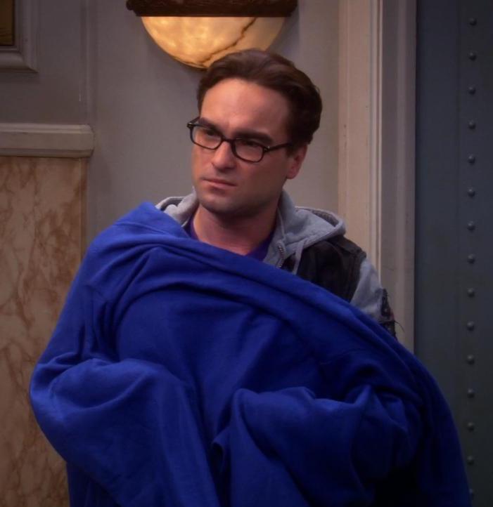 VixelinSparrow's tweet photo. ой, простите, две одинаковые фотки скинула
#TheBigBangTheory https://t.co/AyRzg3zpyK