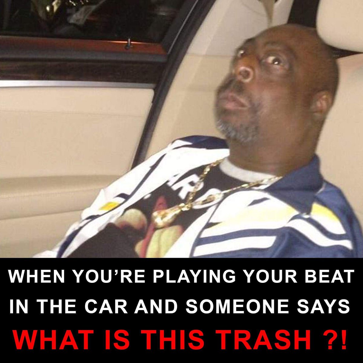 ProducerVibes's tweet photo. Producers je like 😂🤣😁 I'm about to murda someone
#beats #beatmakers #beatmaking #producervibes #musicproducer #producer #producerlife #producergrind #producermeme #meme #flstudiomeme #flstudio #fruityloops #makingbeat https://t.co/DBQPFQ3Ipi