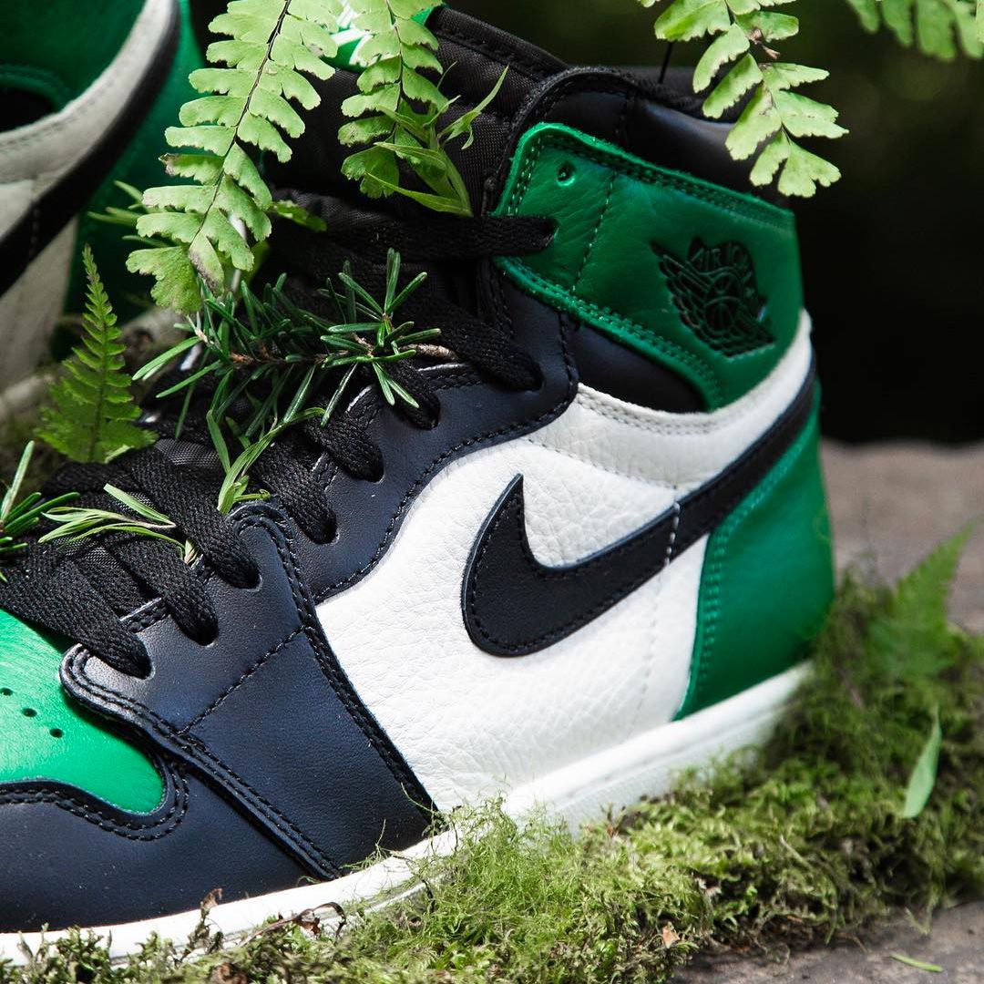 jordan 1 pine green footlocker