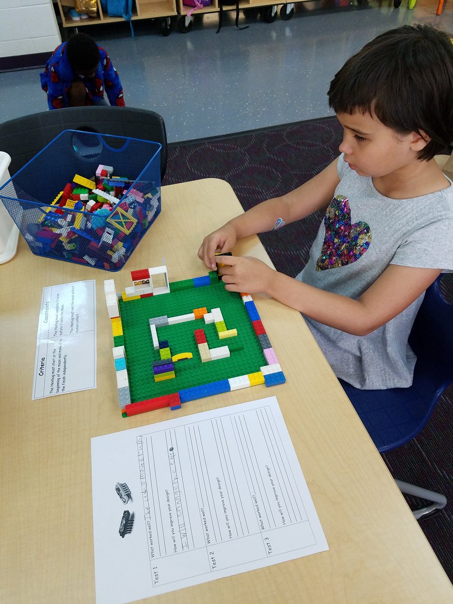 Lego Design Challenge! #summitstem #reynproud