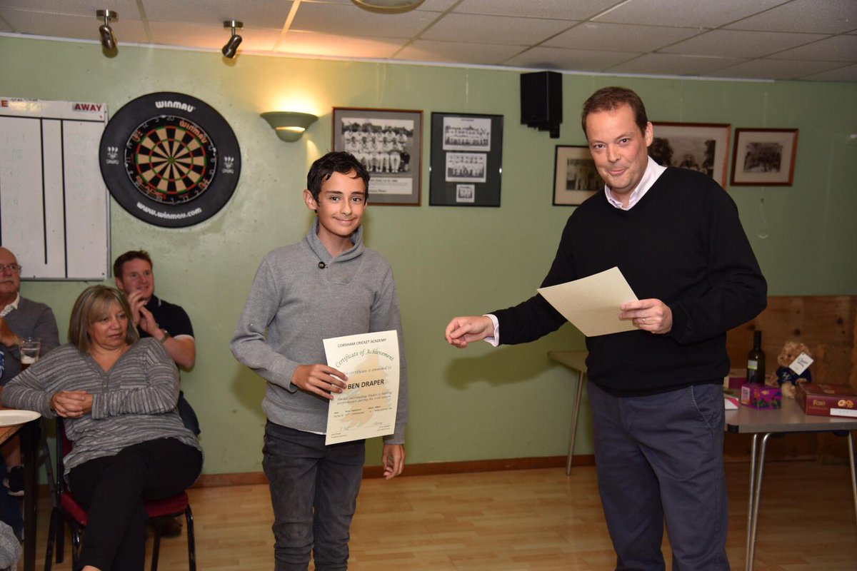 corshamcc's tweet photo. U13 Performance Awards to Spencer DH, Ben D, Harry B, Will L & Will G.
Also U13 Player's Player was Jake F #popularGuy #encouragingAttitude #teamMan https://t.co/922x7R889w
