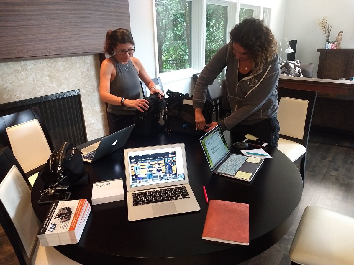 KnowledgeGain's tweet image. 4XF, Inc. - Proud to be part of a great team!! #4xfbags