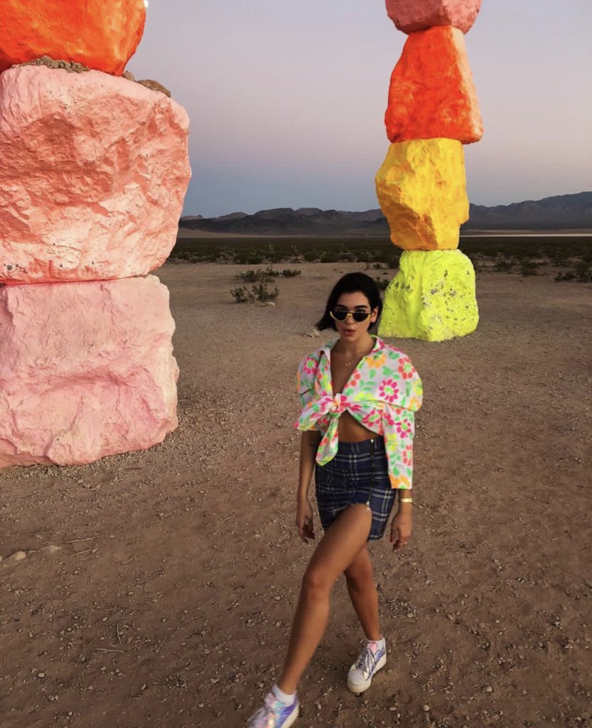 TeamLipa_FR's tweet photo. Rondinone effect @DUALIPA https://t.co/HtUivvABWP