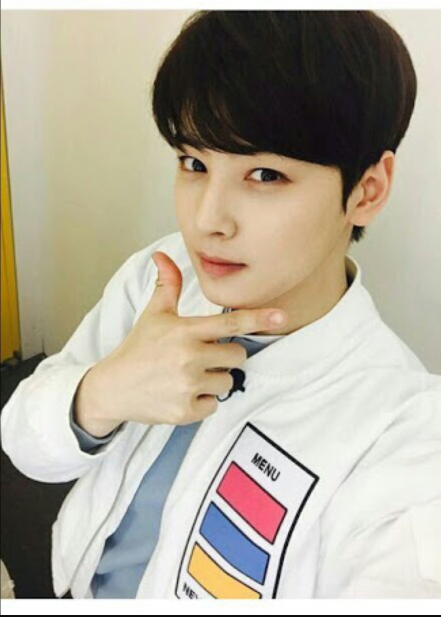 itzmeaubrey's tweet photo. #Astro #EUNWOO 💖😘 https://t.co/T6NjoZFsUQ