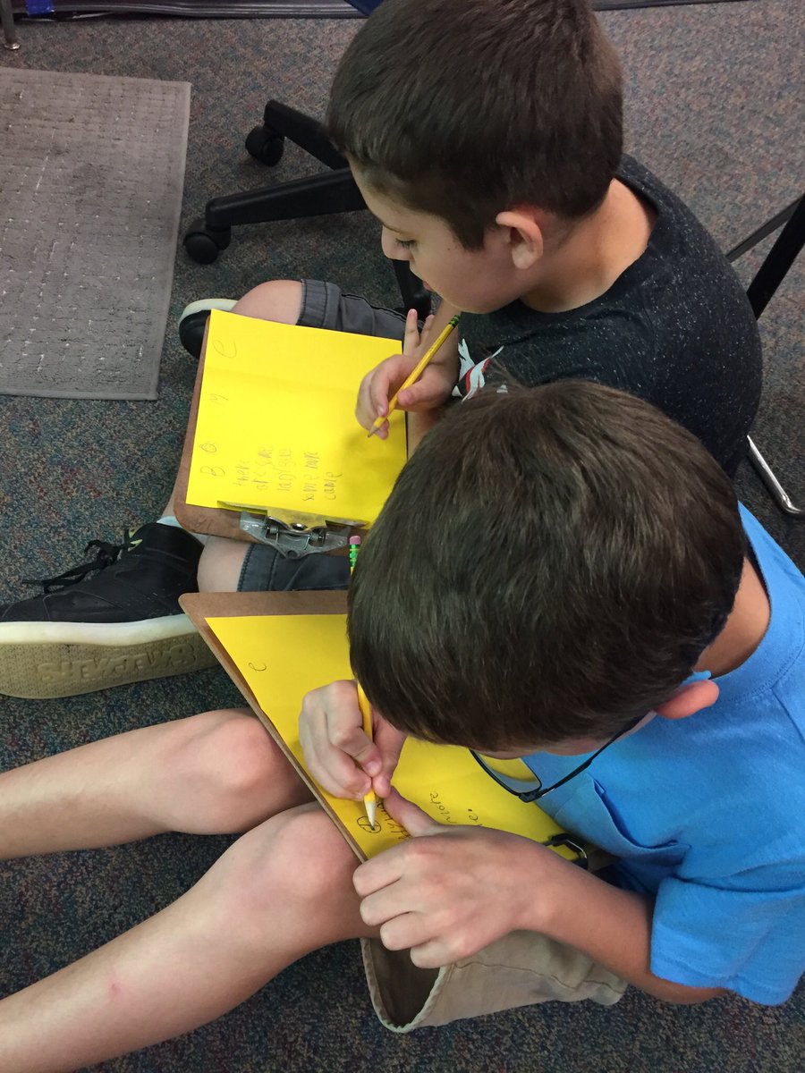 teacheramore's tweet image. Using numberless story problems to help make sense of the problem! #storystructures #readinginmath @DrJamesCraikES