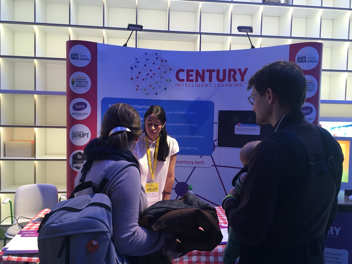 ThisIsCentury's tweet image. Wonderful session @chesca_ooi  Come see as on our stand @PodcastEdtech or listen out for the LIVE Podcast at 3.30!!! #edtech #edtechpodcast #edtechpodfest