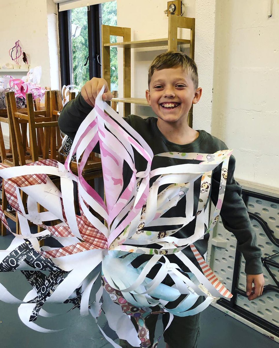 mkartscentre's tweet image. We’ve been learning the addictive craft of playing with paper dimensions with artist @Weeannabee this morning as part of #groundworkmk by @TracingPathways - favourite quote from the day from one young participant: “THIS IS MY NEW HOBBY!”