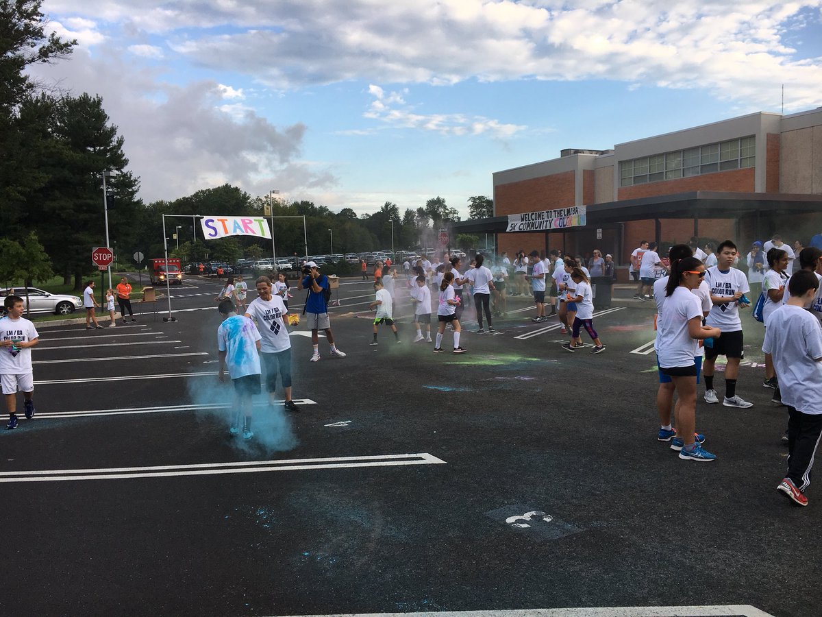 MrV_LMHSAP's tweet photo. Great event for a great cause...LMHS Mini-THON 5k Color Run. #lmhsminithon #ftk https://t.co/dufiyBKXFY