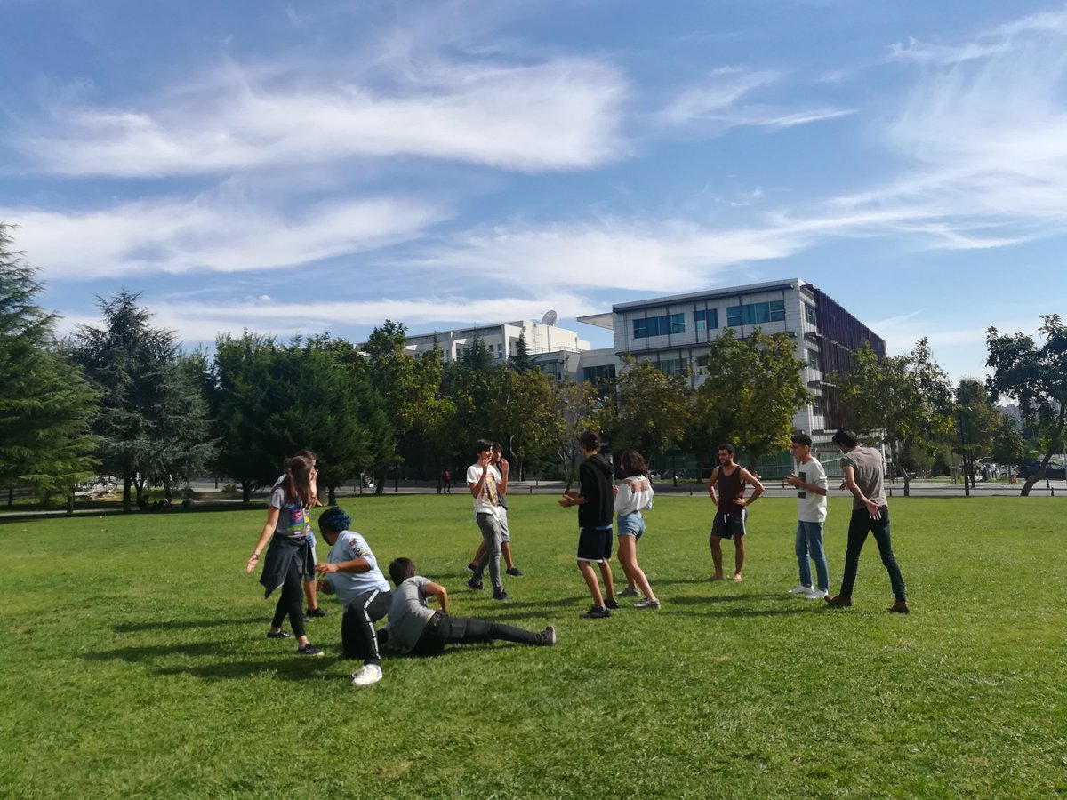 seeker şortumuz yoktu bees de ninja oynadık!

bi saat daha medçimdeyiz herkesi bekleriz 👅