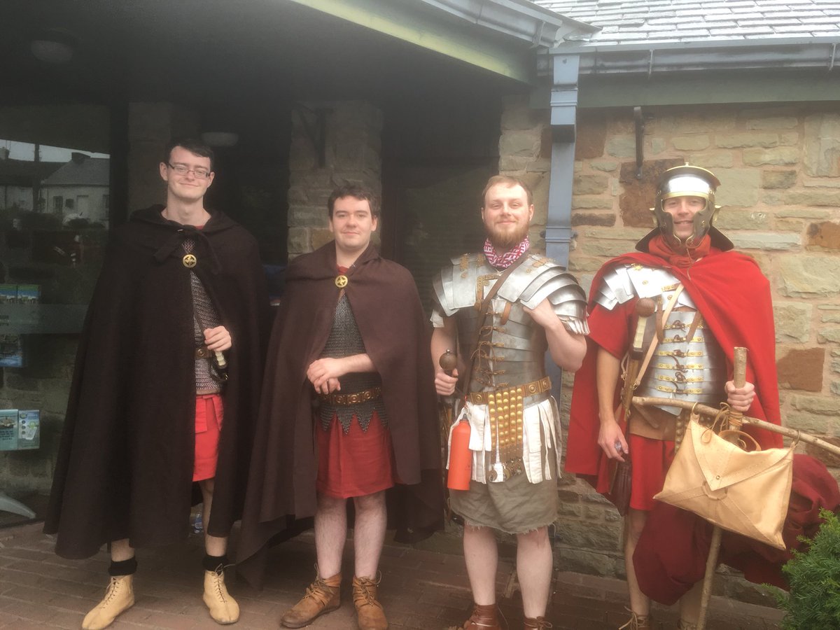 ServiliusPulex's tweet photo. @RomanCaerleon Isca to Venta Silurum 2018 has gone well...not sure about the trip back yet #RomanMarch #CaerleontoCaerwent #Romans #LegIIAug https://t.co/Z18nAmj2fF