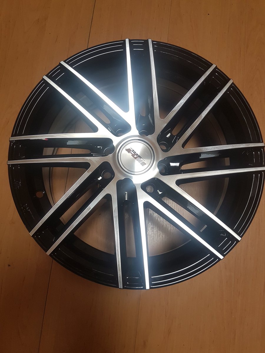 RtWolf68's tweet photo. Got me some new rims. Cant wait to get my bakkie from respray. https://t.co/wSbAinQ4oR